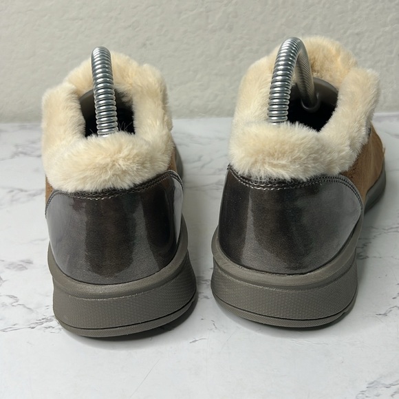 Women's BZees Golden Toffee Sherpa BootsSize 8 M - Picture 8 of 14